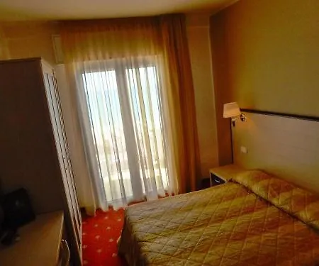 Apollo 4* Milano Marittima