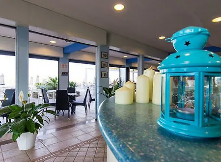 Apollo Hotel 4*