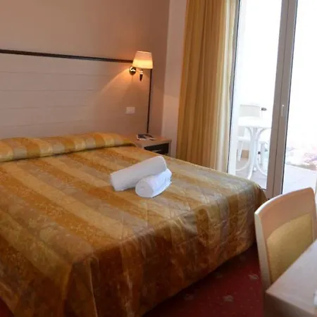 Apollo Szálloda Milano Marittima